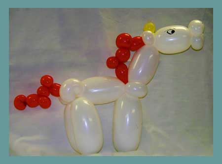 bjorns-white-horse-balloon
